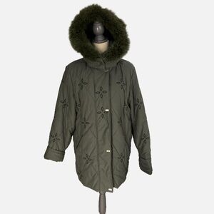 Utex Winter Coat Hood Size Medium Green Faux Fur Quilted